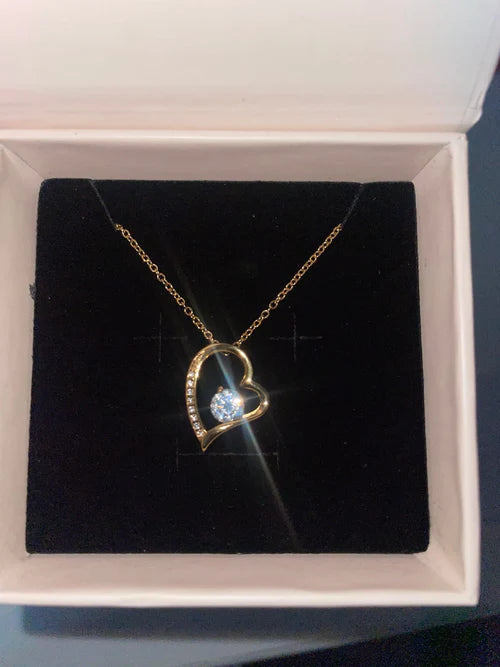 Bardzo ładny i w dobrej jakości!